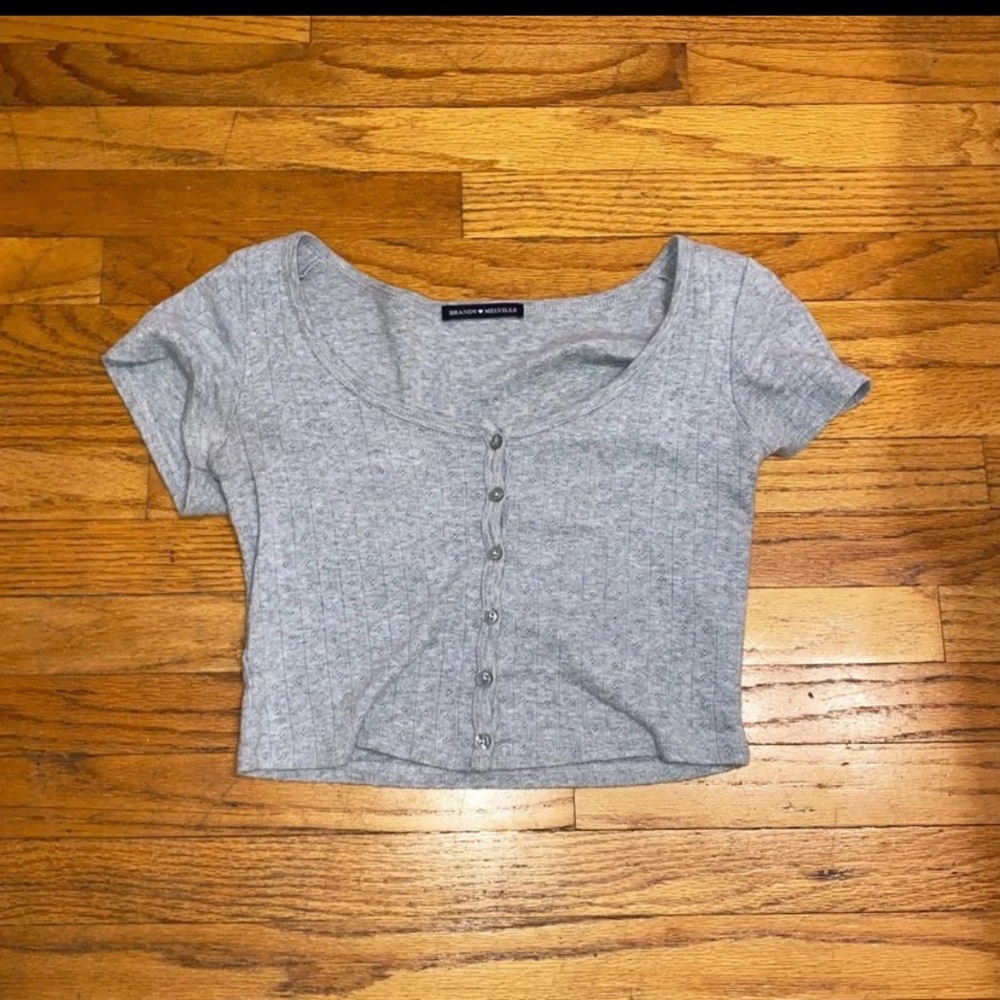 Brandy Melville grey top